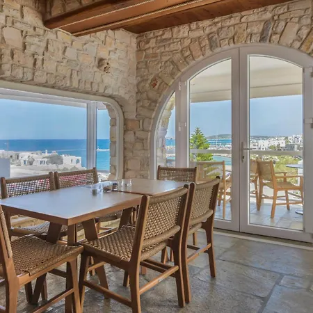 Paliomylos 2* Naousa (Paros)