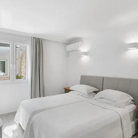 Paliomylos Aparthotel 2*