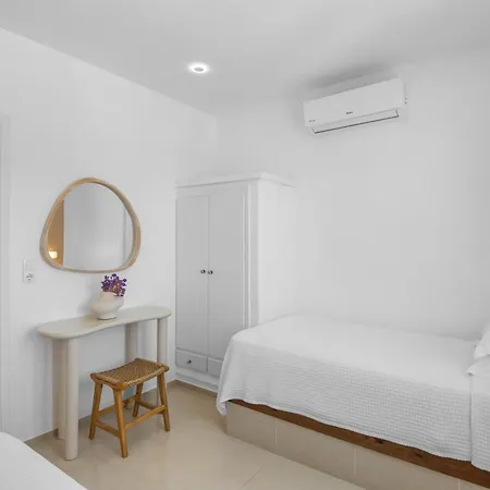 Ξενοδοχείο με διαμερίσματα Paliomylos 4*
